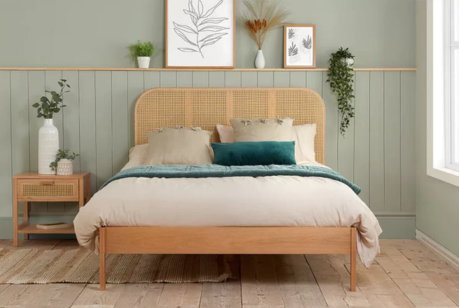 Divans Vs Bed Frames: The Best Choice for Your Bedroom