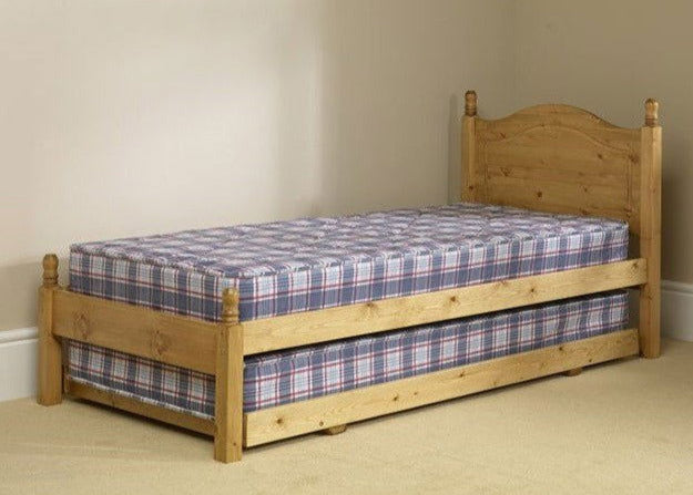 Friendship Mill Orlando Guest Bed